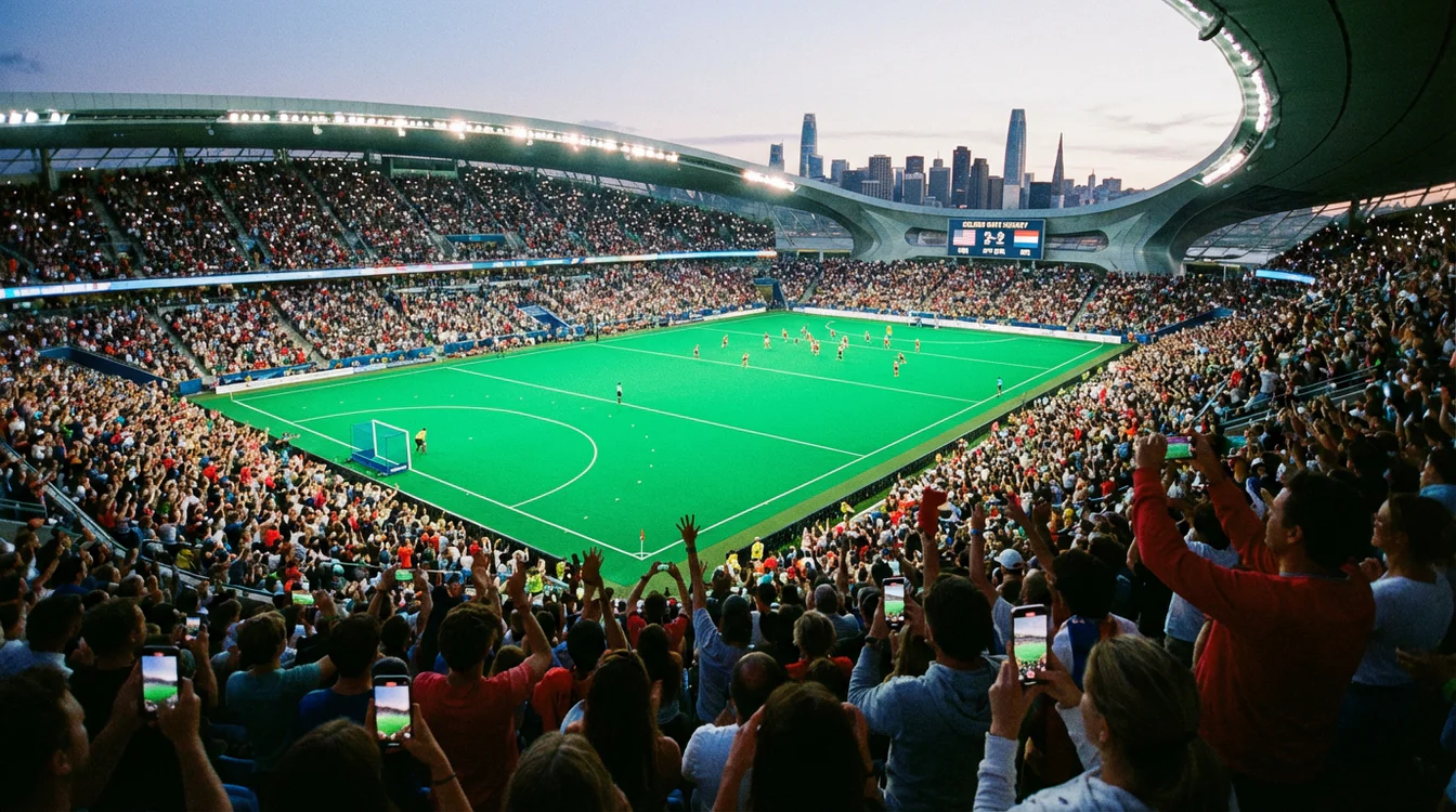 Modern stadion met toeschouwers die smartphones gebruiken
